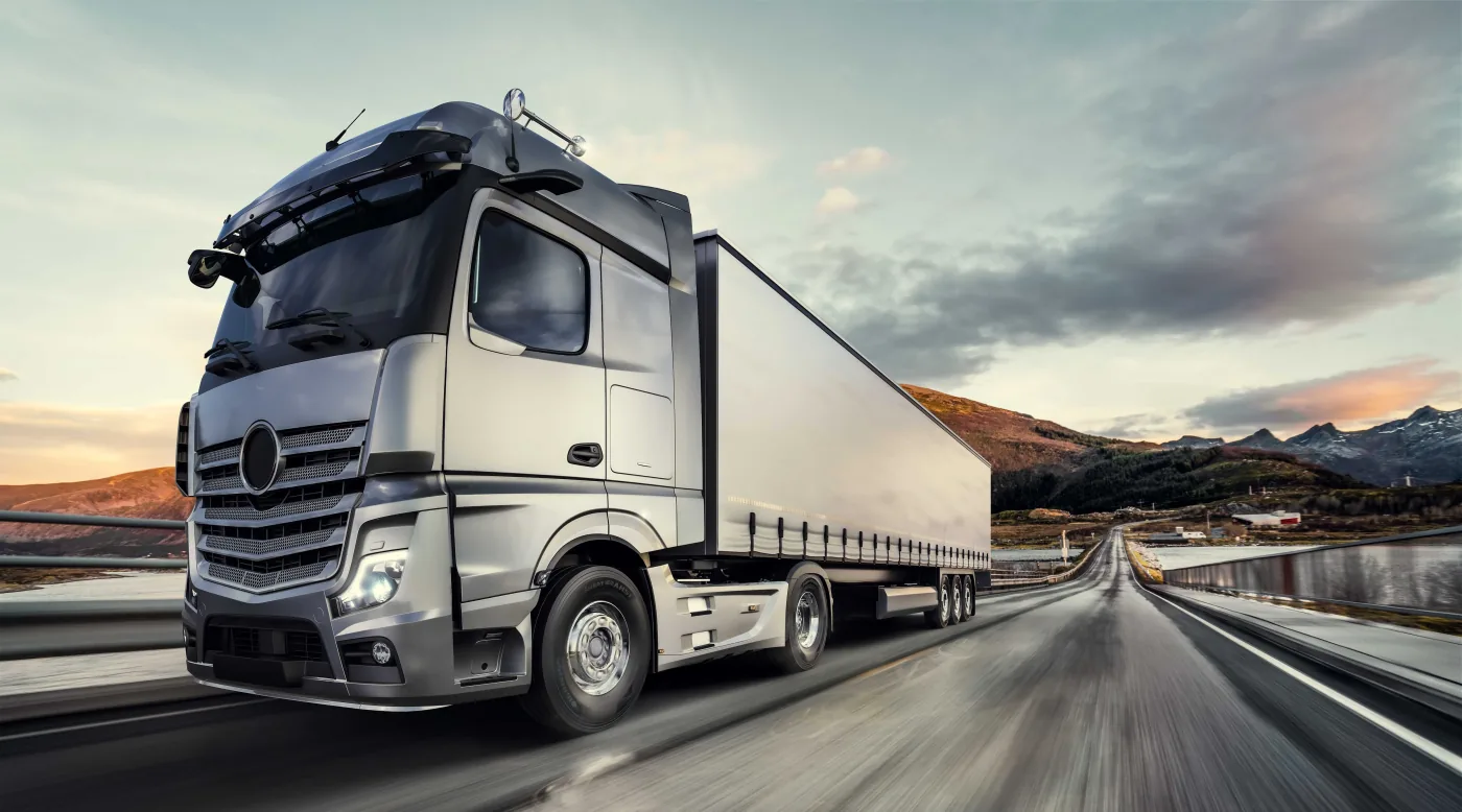 Hankook SmartFlex AH51 315/70 R22.5 Sırt Deseni ve Taban Kanalları