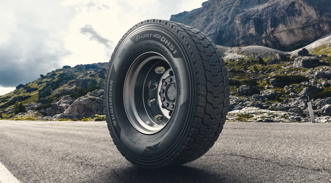 Hankook SmartFlex DH51 315/70 R22.5 154/150L Yanak ve Profil Görünümü
